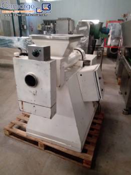 Internal stainless steel universal extruder