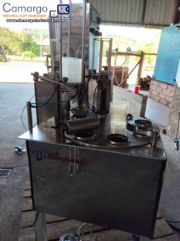 Maqmundi rotary plastic pot sealer and capper 1200 pots per hour