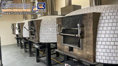 Fornoflex Rotante Flex gas and wood-fired rotary pizza oven
