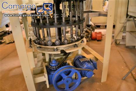 Automatic square pa�oca press 24 cavities