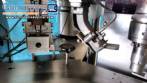 Container and capper bottle dropper and cap Prom�quina