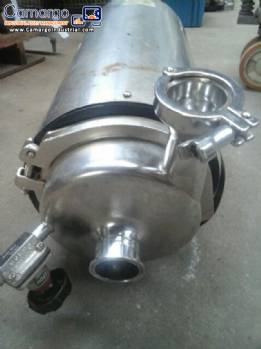 Plumat stainless steel transfer pump - Camargo Industrial - Used