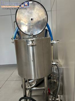50 liter stainless steel jacketed mixing tank reactor