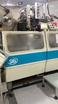 BOSCH flow pack packaging machine for biscuits and cookies with PAKMAK loaders