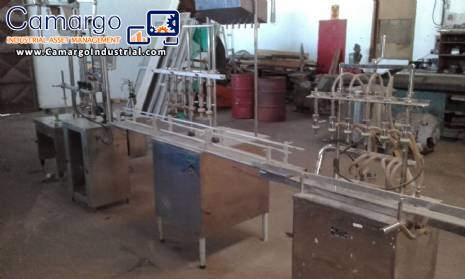 Linear filling machine with 6 stainless steel spouts