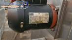 Programmable turbo oven in stainless steel, gas-powered.