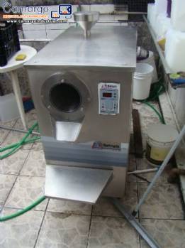 Ice cream machine