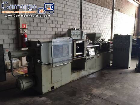 injection machine Oriente