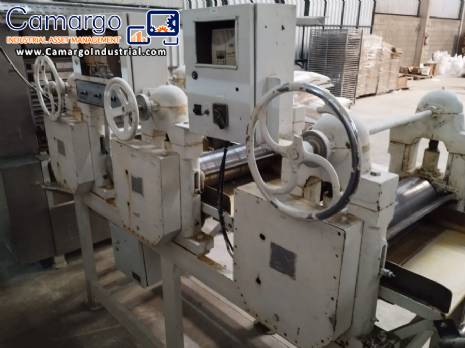 Dough rolling cylinder