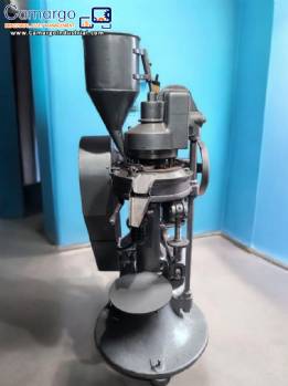 STOKES rotary tablet press, 16 pulses