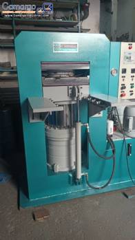Castromaq hydraulic rubber press