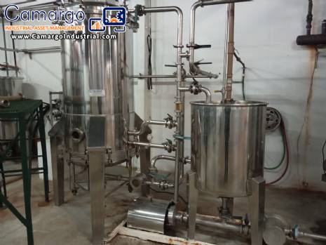 Zegla 6,000-liter stainless steel pre-cover filter