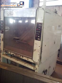 Chocolate enrobing machine