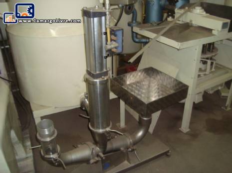 Pneumatic cylinder pump for transporting giblets of small birds Linco