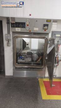 Luferco 2,000 liter horizontal stainless steel autoclave Luferco 2,000 liter horizontal stainless steel autoclave