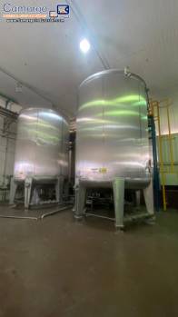 Stainless steel 316 tank with a capacity of 37,850 liters 10,000 gallons by Blackwater Engineering Stainless steel 316 tank with a capacity of 37,850 liters 10,000 gallons by Blackwater Engineering